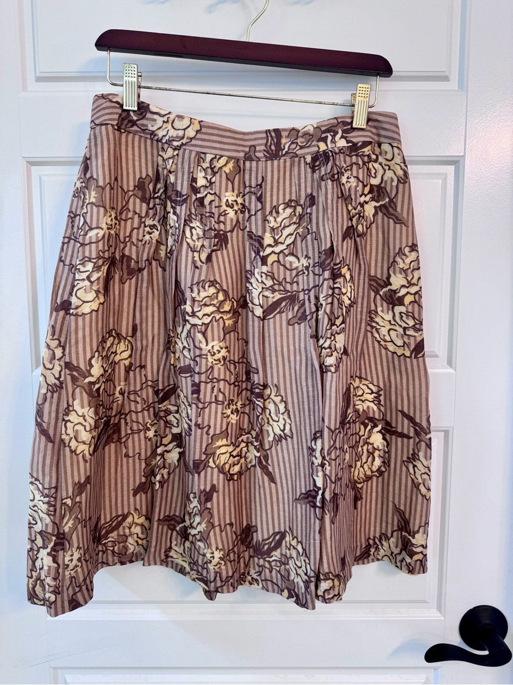 LOFT Taupe Floral A-Line Midi Skirt with Cream Blooms